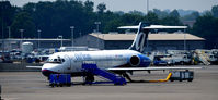 N942AT @ KDCA - Waiting on the ramp DCA - by Ronald Barker