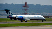 N980AT @ KDCA - Taxi to ramp DCA - by Ronald Barker