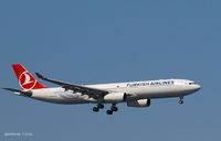 TC-JNK @ KJFK - Final approach to JFK - by gbmax