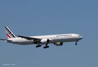 F-GSQC @ KJFK - Final approach to JFK - by gbmax