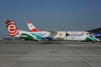 SP-EQE @ LOWW - Eurolot Dash 8-400 - by Dietmar Schreiber - VAP