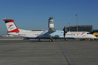 OE-LGA @ LOWW - Austrian Airlines Dash 8-400 - by Dietmar Schreiber - VAP