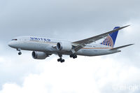 N26902 @ EGLL - Photographed landing 27R at Heathrow.