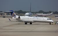 N165GJ @ KORD - CL-600-2C10