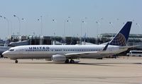 N37252 @ KORD - Boeing 737-800