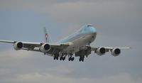 HL7610 @ PANC - Arriving at Anchorage - by Todd Royer
