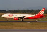 OE-LEU @ LOWW - Niki A320 - by Thomas Ranner