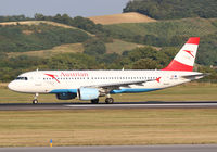 OE-LBQ @ LOWW - Austrian Airlines A320 - by Andreas Ranner
