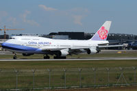 B-18201 @ VIE - China Airlines - by Chris Jilli