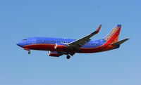 N379SW @ KDAL - Boeing 737-300 - by Mark Pasqualino