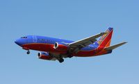 N528SW @ KDAL - Boeing 737-500 - by Mark Pasqualino