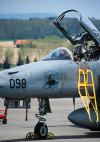 J-3098 - nice nose art ! Payerne 2003 - by olivier Cortot