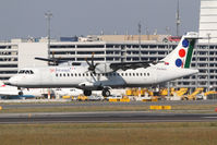 YU-ALU @ LOWW - JAT ATR72 - by Thomas Ranner