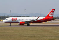 OE-LEY @ LOWW - Niki A320 - by Thomas Ranner