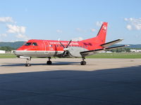 N412XJ @ KLSE - Preparing for departure to MSP - by capwatts1986