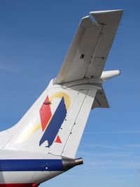 N610AE @ KLSE - The Yellow Ribbon - In Support of all who Serve
