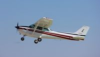 N5640E @ KOSH - Cessna 172N - by Mark Pasqualino