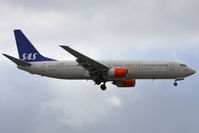 LN-RCN @ EGLL - Scandinavian Airlines - by Chris Hall