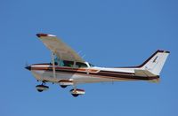 N5366J @ KOSH - Cessna 172N
