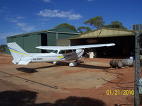 VH-RWG - Now at YKTN (2013), uprated to 210HP in 2011. Great performer <10GPH cruise 120Kts + - by Owner