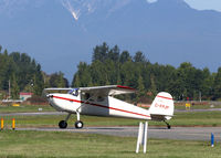 C-FPJP @ CYNJ - Holding short - by Guy Pambrun
