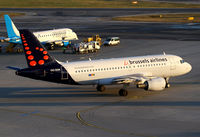 OO-SSN @ LOWW - Brussels Airlines A319 - by Thomas Ranner