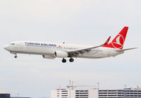 TC-JYG @ LOWW - Turkish B737 - by Thomas Ranner