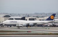 D-ABYG @ KLAX - Boeing 747-800