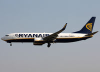 EI-DLC @ LEBL - Landing rwy 25R - by Shunn311