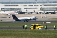 OO-DWC @ EBBR - Flight SN2906 is landing on RWY 02 - by Daniel Vanderauwera