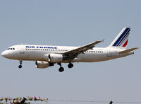 F-GKXF @ LEBL - Landing rwy 25R in modified new livery... - by Shunn311