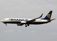 EI-EBL @ LEBL - Landing rwy 25R - by Shunn311