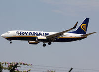 EI-EXF @ LEBL - Landing rwy 25R - by Shunn311