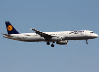 D-AISX @ LEBL - Landing rwy 25R - by Shunn311