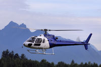 C-GTXK @ CYNJ - Just buzzin' around - by Guy Pambrun
