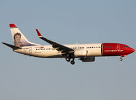 LN-NGD @ LEBL - Landing rwy 25R - by Shunn311