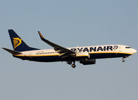 EI-EKI @ LEBL - Landing rwy 25R - by Shunn311