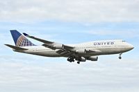 N117UA @ EGLL - 1999 Boeing 747-422, c/n: 28810 of United at Heathrow