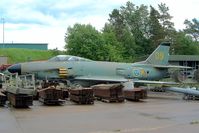 32571 @ ESCF - SAAB J-32E Lansen [32571] Linkoping-Malmen~SE 31/05/2002 - by Ray Barber