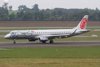 OE-IHB @ LOWW - Niki Embraer 190 - by Thomas Ranner