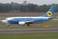 UR-GBB @ LOWW - UIA B737 - by Thomas Ranner