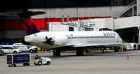 N984DL @ KATL - Atlanta - by Ronald Barker