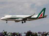 EI-RDH @ LEBL - Landing rwy 25R - by Shunn311