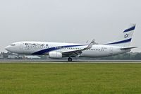 4X-EKJ @ EGGW - El Al's 4X-EKJ (Degania 808), 2009 Boeing 737-85P, c/n: 35486 at Luton - by Terry Fletcher