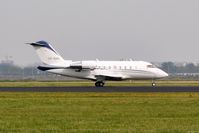 VP-BMM @ EHAM - Rayteon Hawker 850XPi -  Privat Owner - by Jan Lefers