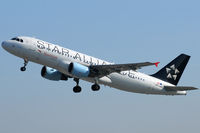 OE-LBX @ VIE - Austrian Airlines - by Chris Jilli