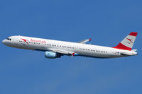 OE-LBC @ VIE - Austrian Airlines - by Chris Jilli