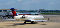 N913XJ @ KDCA - Ready to taxi National - by Ronald Barker