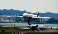 N997DL @ KDCA - Landing National - by Ronald Barker