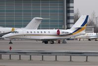UR-LDB @ LOWW - Cessna 680